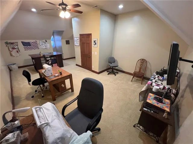 $725,000 | 2 Southeast Eagle Ridge Drive, St. Joseph, MO 64507