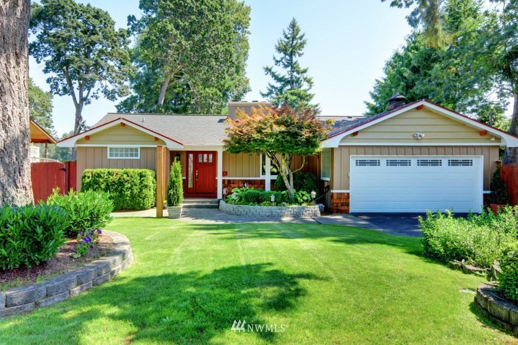 8911 Lake Steilacoom Point Road Southwest Lakewood, WA 98498 - Photo 1 of 1 Gallery Image 1
