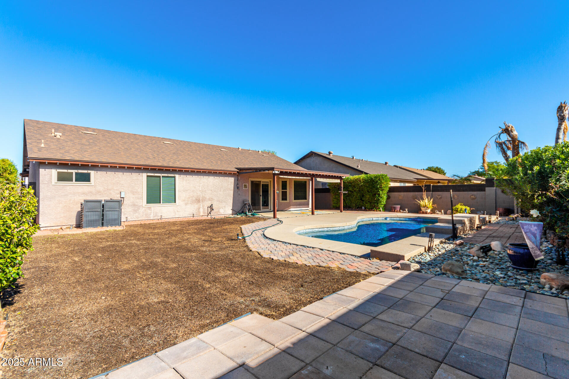 2047 East Devon Road Gilbert, AZ 85296 - Photo 27 of 28 33 - Devon