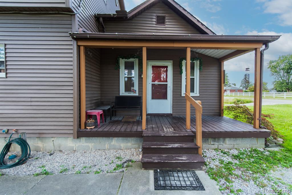 1133 West Sigler Road Carleton, MI 48117 - Photo 2 of 41