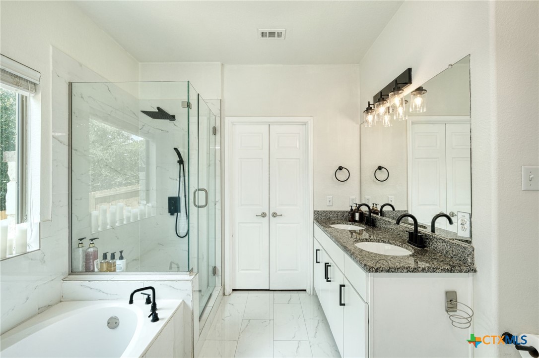 7233 Menchaca Road, Unit 10 Austin, TX 78745 - Photo 7 of 15