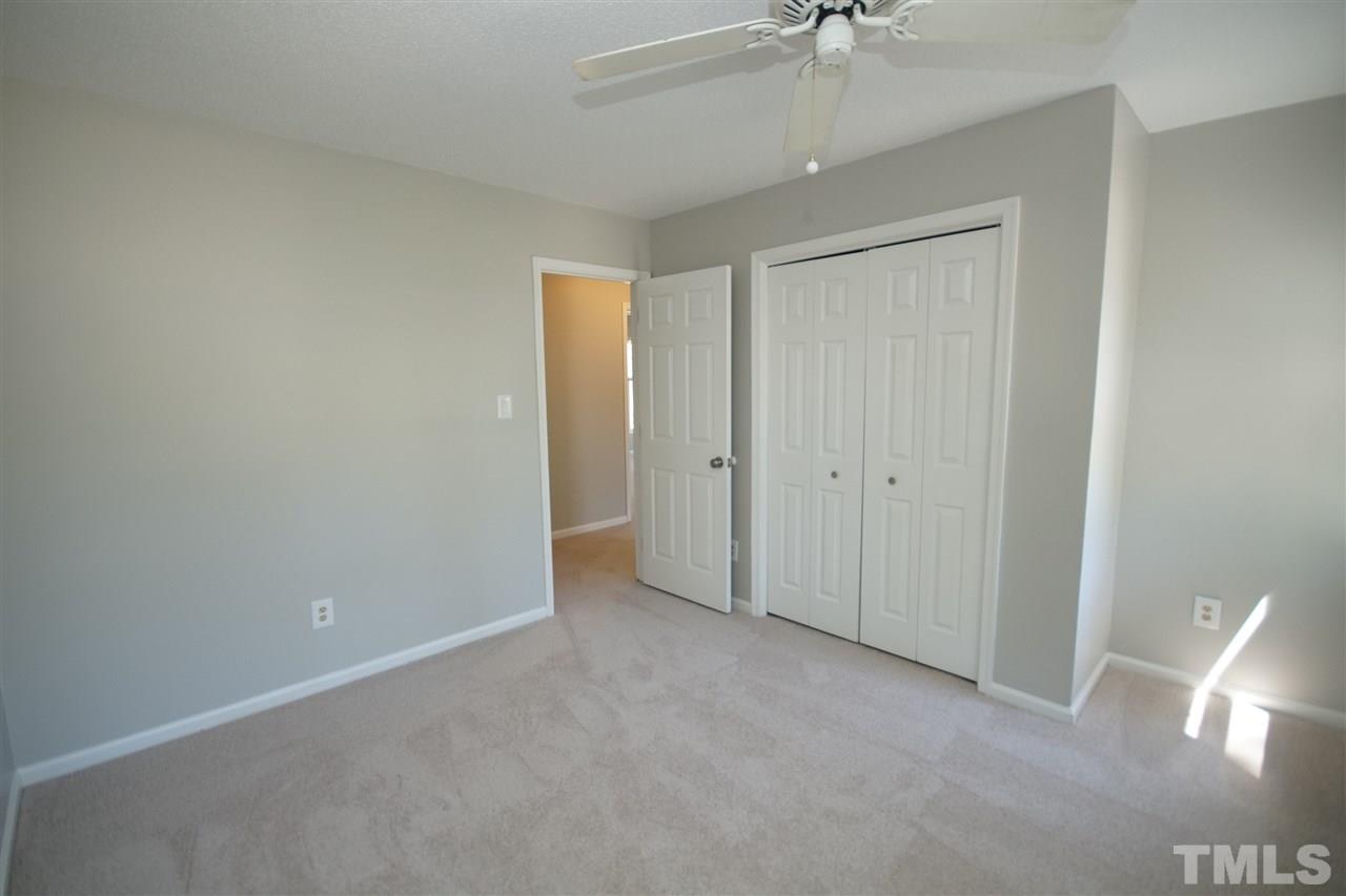 5500 Edgebury Road Raleigh, NC 27613 - Photo 19 of 25