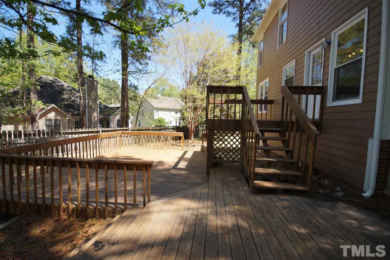 5500 Edgebury Road Raleigh, NC 27613 - Photo 23 of 25
