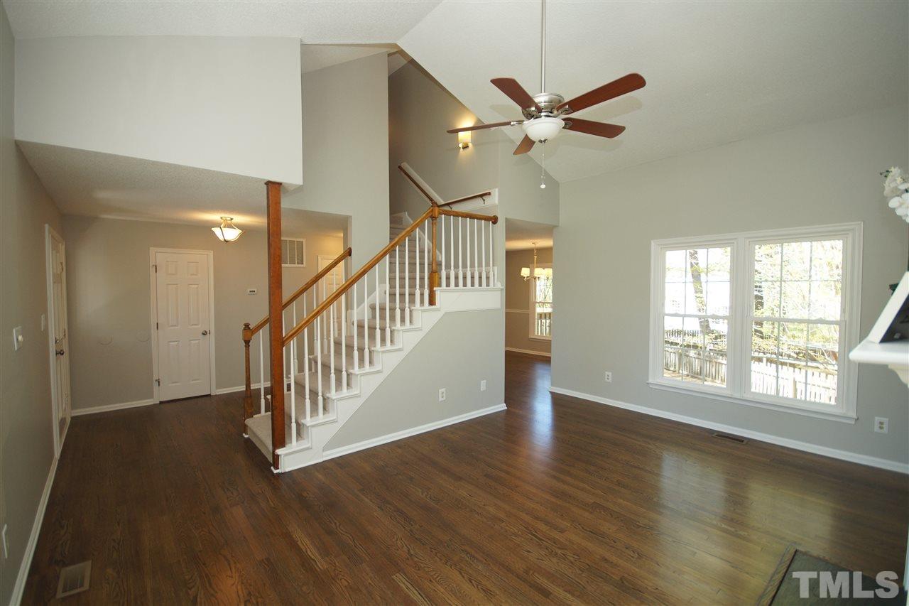 5500 Edgebury Road Raleigh, NC 27613 - Photo 5 of 25