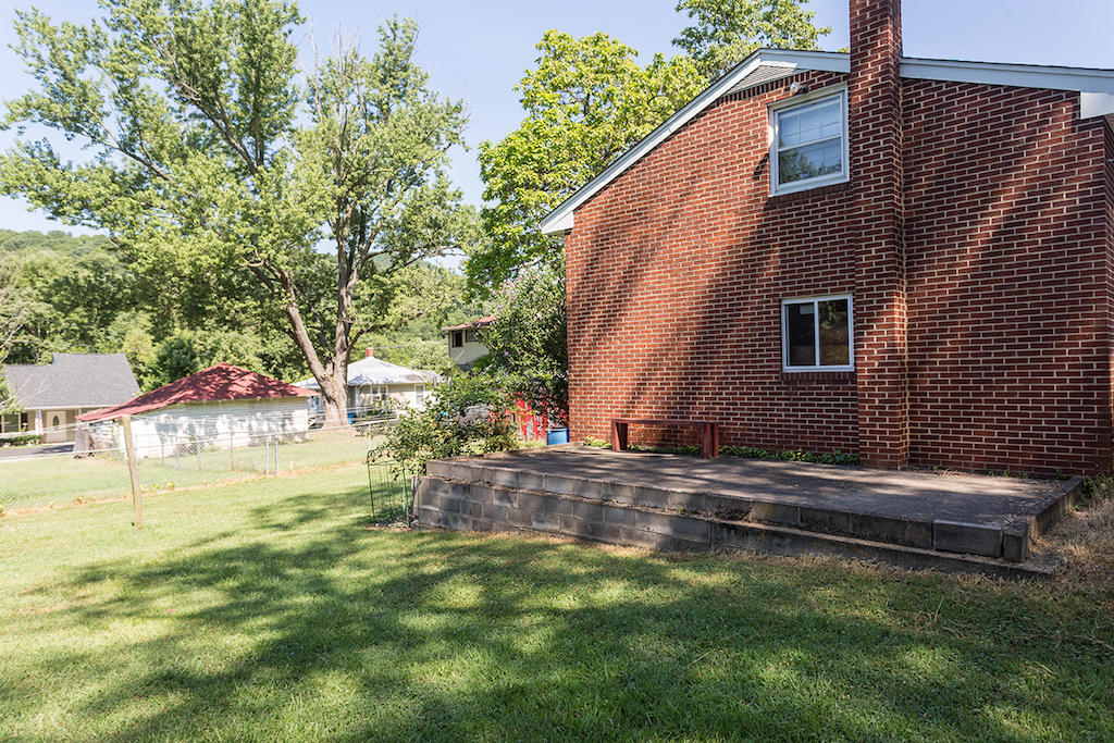 1373 Craig Robertson Road Southeast Roanoke, VA 24014 - Photo 20 of 24 DGA_7619