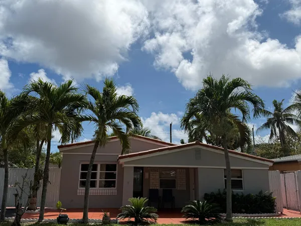 $550,000 | 1674 Northeast 169th Street, North Miami Beach, FL 33162