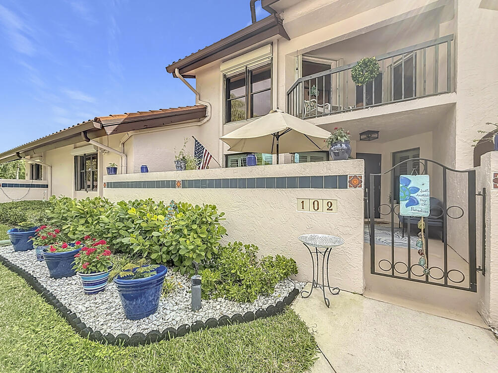 3410 Southeast Martinique Trace, Unit 102 Stuart, FL 34997 - Photo 1 of 32 3410 SE Martinique Trce #102
