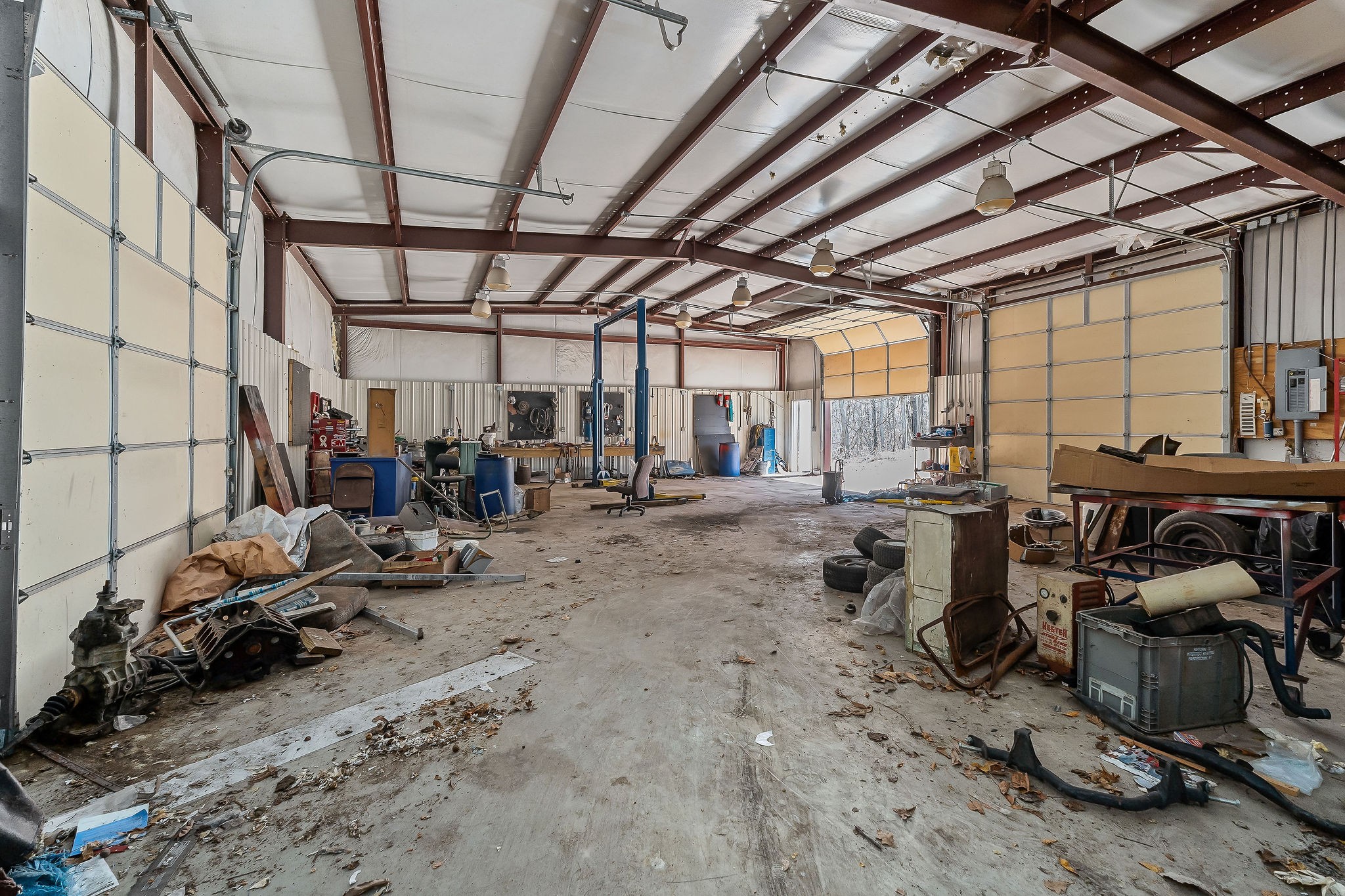 5980 Ashburn Road Baxter, TN 38544 - Photo 49 of 65 a view of gym with large area