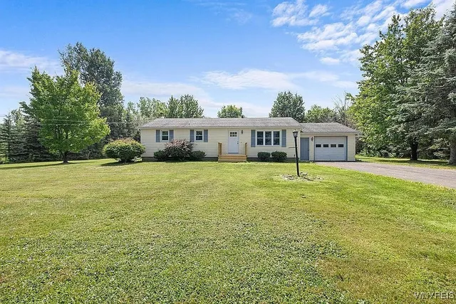 $309,000 | 2330 Stedman Road, Bennington, NY 14011