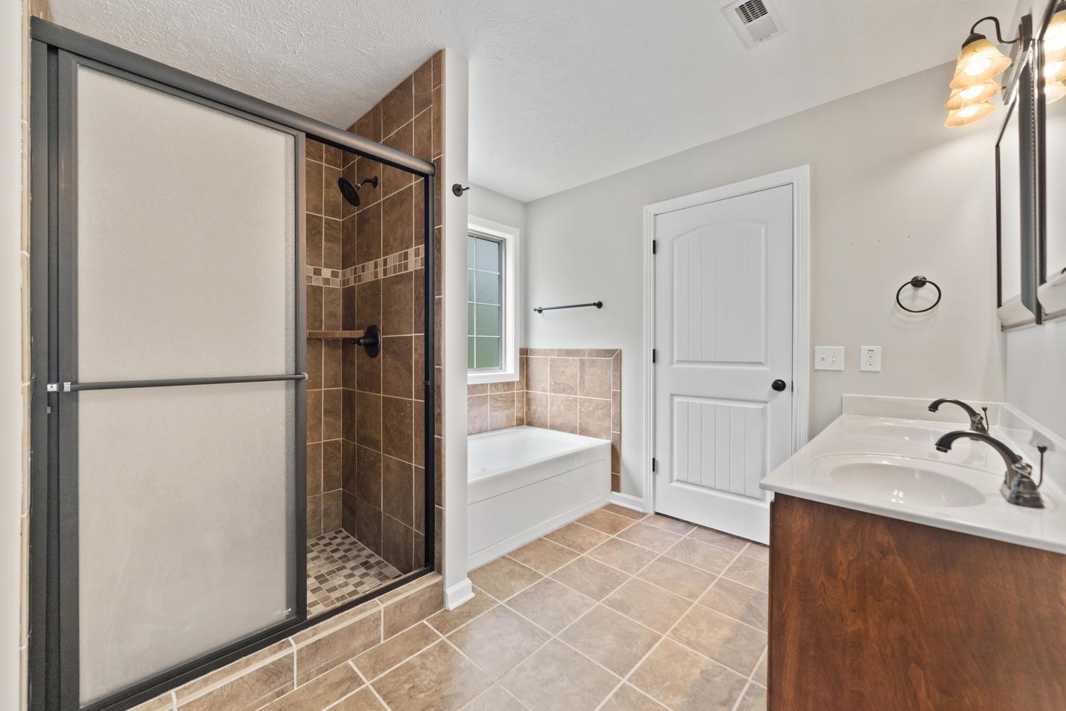 2202 Bend Road Clarksville, TN 37040 - Photo 14 of 29 Gallery Image 14
