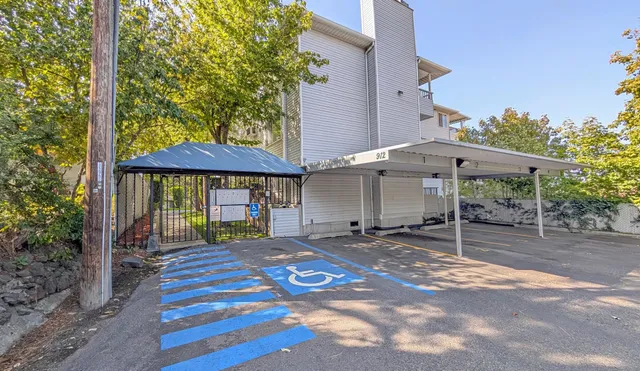 $275,000 | 912 West Lincoln Place, Unit 201, Spokane, WA 99204