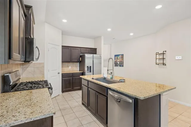 $305,000 | 933 Walls Boulevard, Crowley, TX 76036