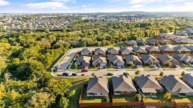 $305,000 | 933 Walls Boulevard, Crowley, TX 76036