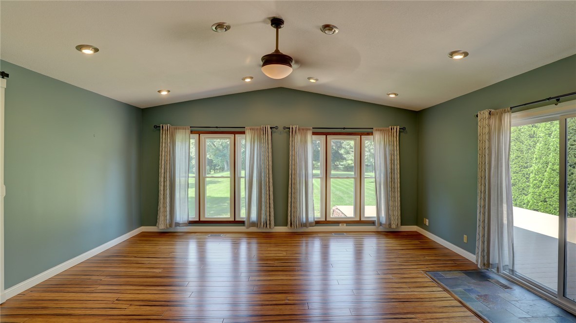 710 West Weaver Road Forsyth, IL 62535 - Photo 12 of 36