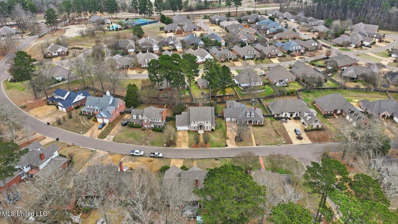 451 Fox Bay Drive Brandon, MS 39047 - Photo 52 of 63 52-451 Fox Bay Dr _ Home Tours MS
