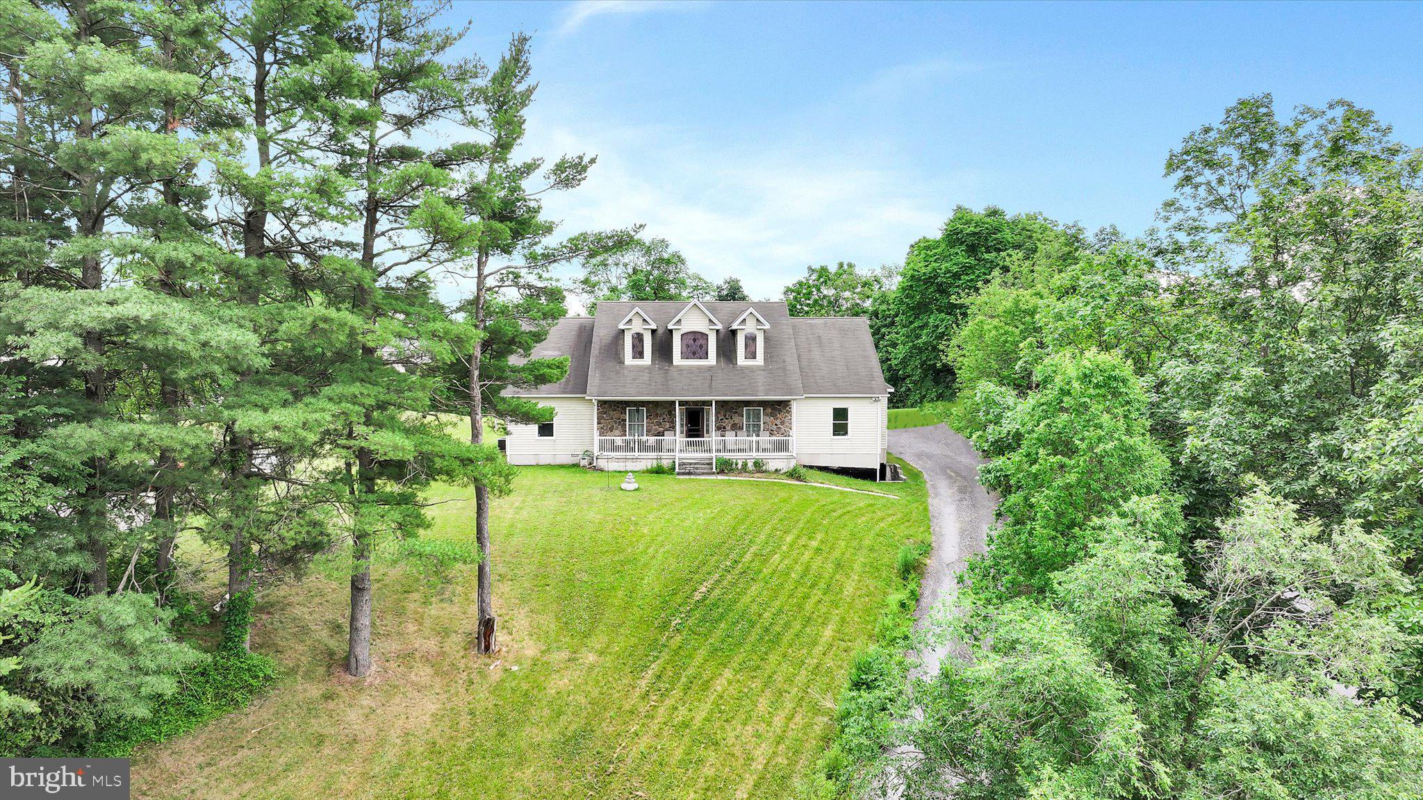 820 Heck Hill Road Lewisberry, PA 17339 - Photo 2 of 43