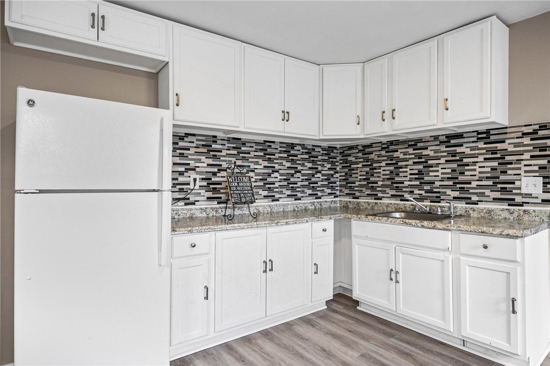 641 Jay Street Rochester, NY 14611 - Photo 4 of 29 Upper kitchen