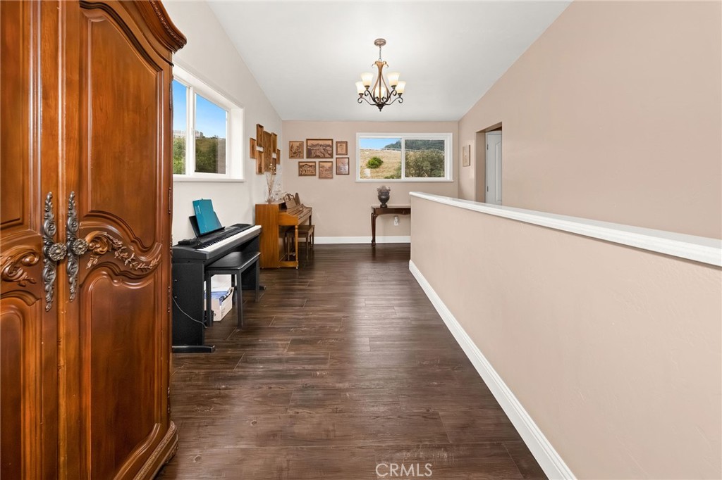 2728 Pentz Road Oroville, CA 95965 - Photo 13 of 52 a view of a entryway with wooden floor and furniture