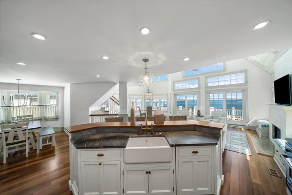 $4,999,000 | 74 West 7th, Avalon, NJ 08202