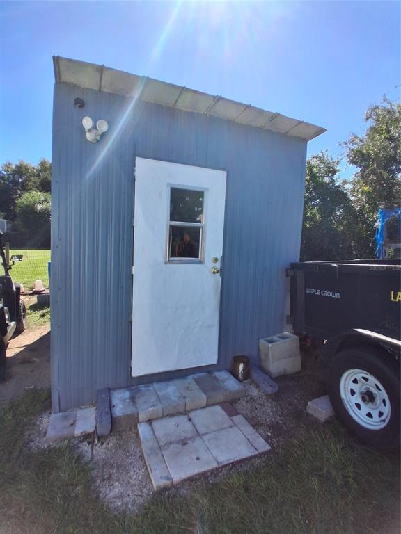 6290 Southeast 140th Place Summerfield, FL 34491 - Photo 30 of 32 a view of a storage & utility room