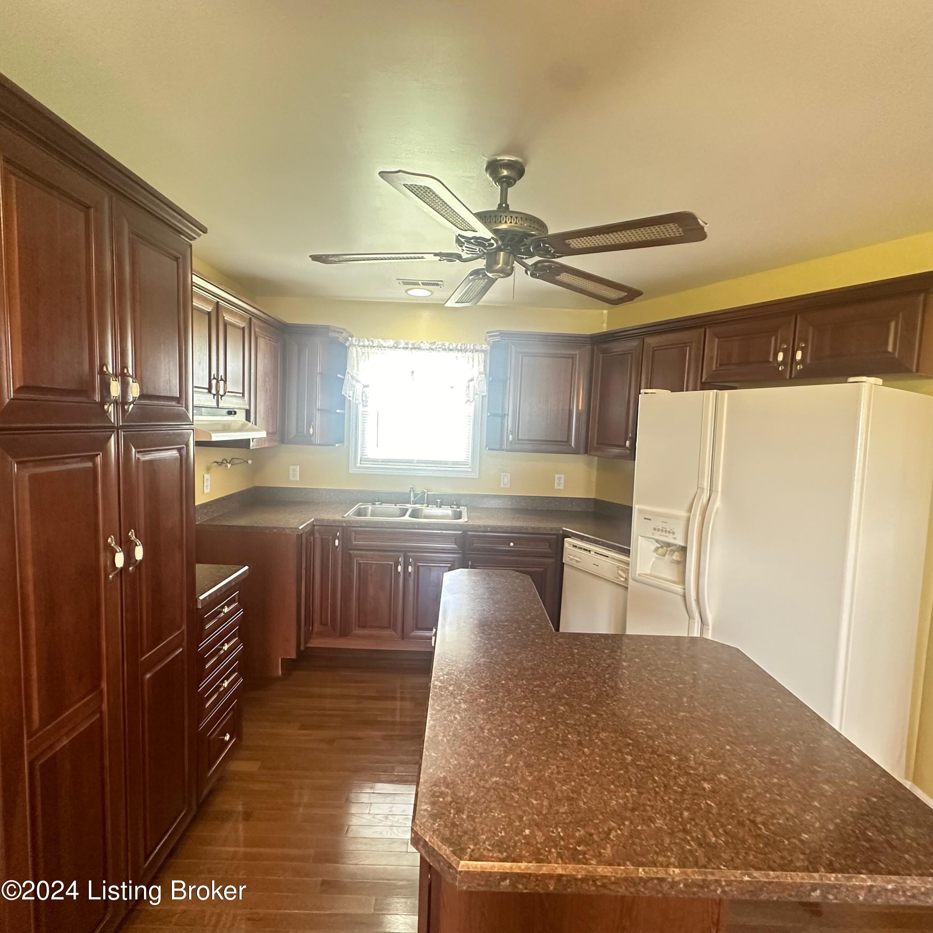 27 Jenkins Road Rineyville, KY 40162 - Photo 13 of 38 FullSizeRender (21)