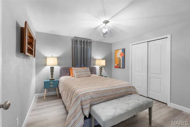 $469,500 | 918 Donna Drive, Jackson, MO 63755