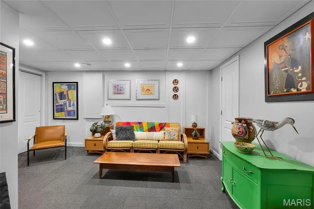 $469,500 | 918 Donna Drive, Jackson, MO 63755