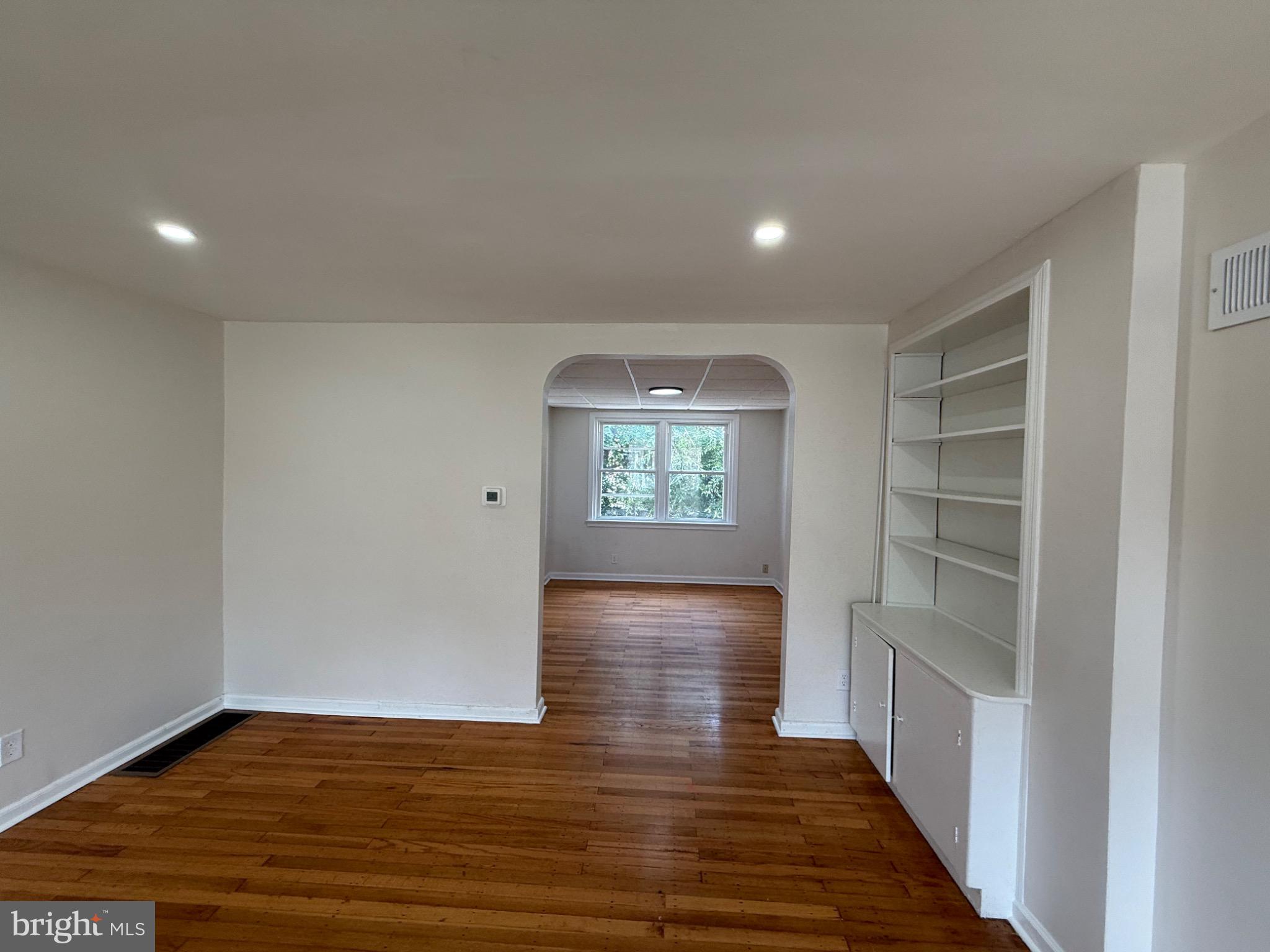 432 Grace Road Upper Darby, PA 19082 - Photo 11 of 43