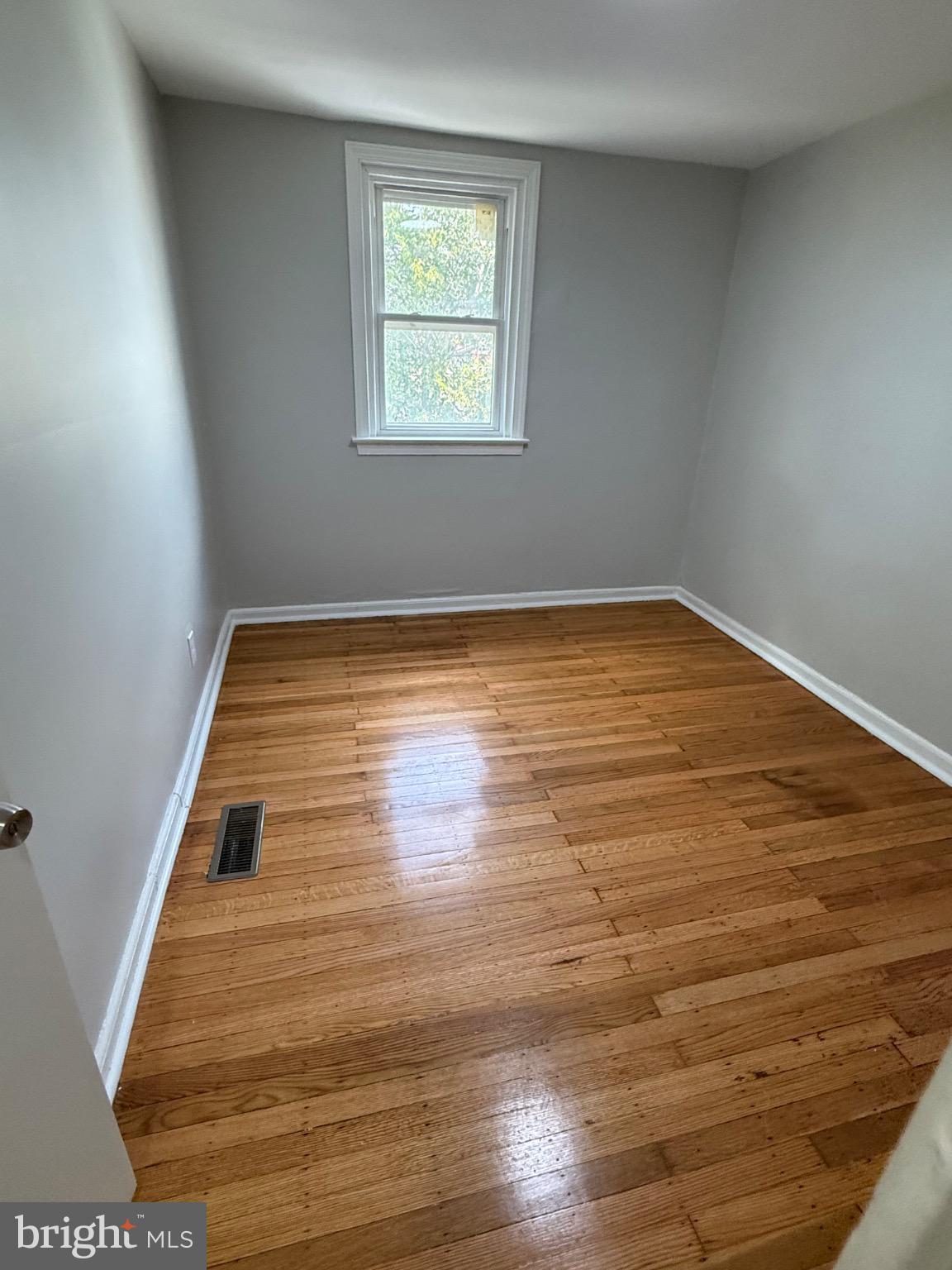 432 Grace Road Upper Darby, PA 19082 - Photo 21 of 43