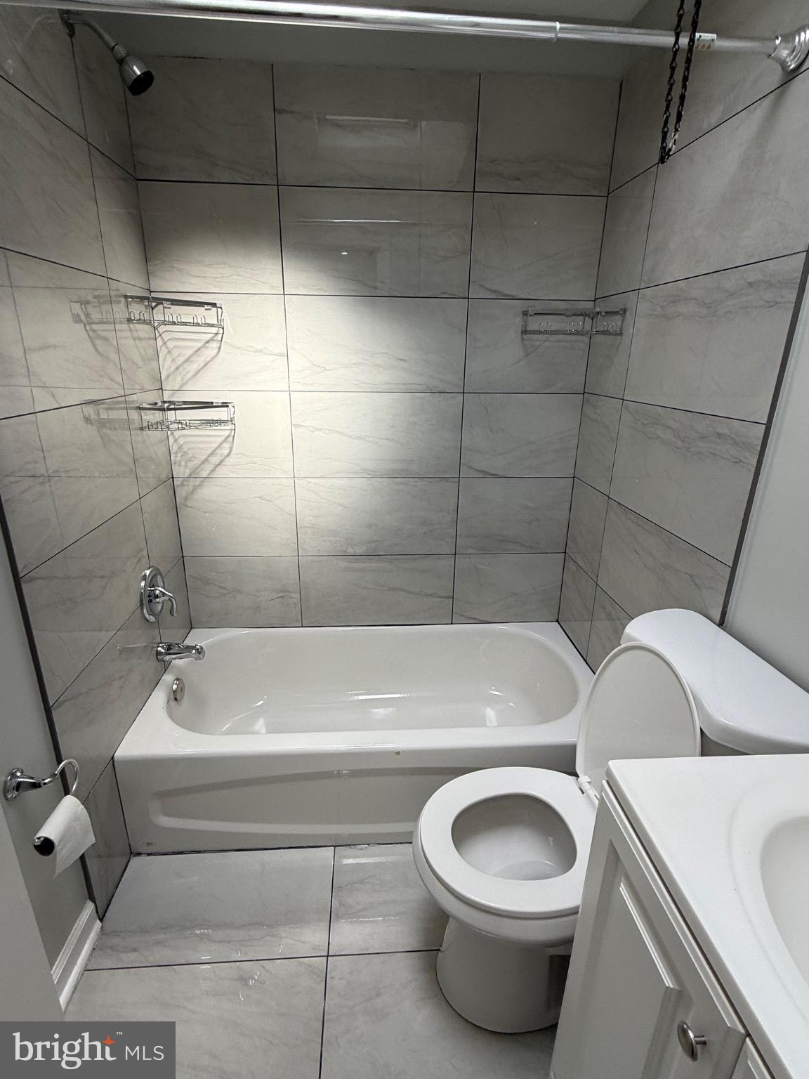 432 Grace Road Upper Darby, PA 19082 - Photo 23 of 43