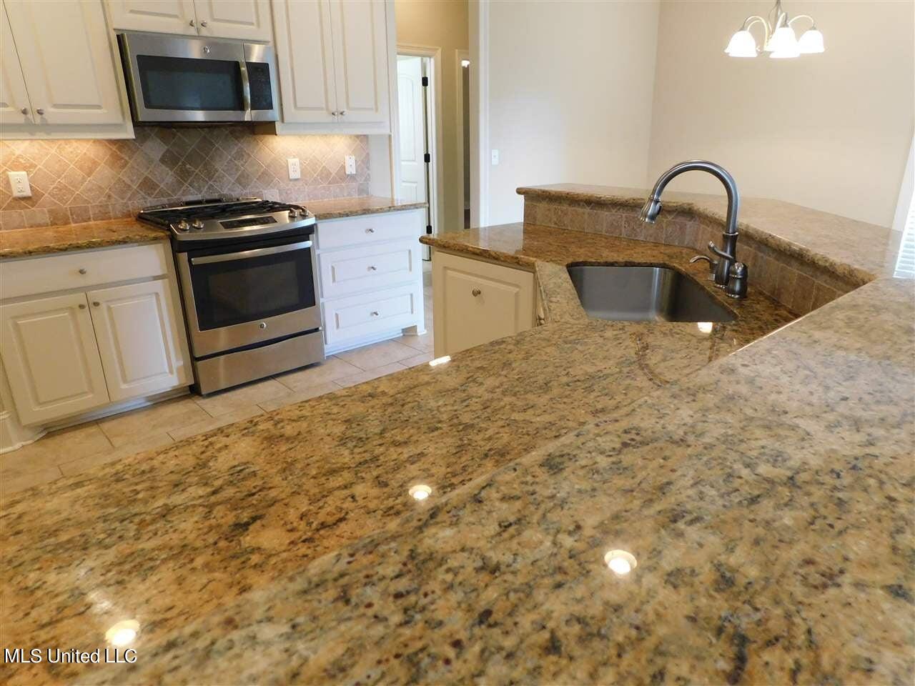 111 Wagner Way Madison, MS 39110 - Photo 12 of 49 IMG_0057