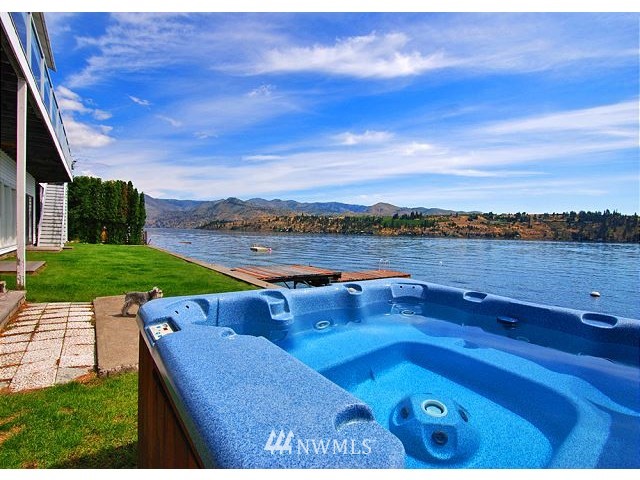 10354 South Lakeshore Road Chelan, WA 98816 - Photo 9 of 21 Gallery Image 9