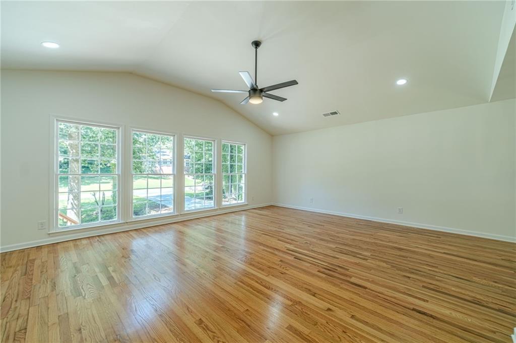 664 Hickory Ridge Road Southwest Lilburn, GA 30047 - Photo 11 of 42
