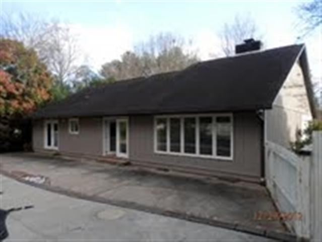 201 Hillandale Road Seneca, SC 29672 - Photo 12 of 14 Gallery Image 12