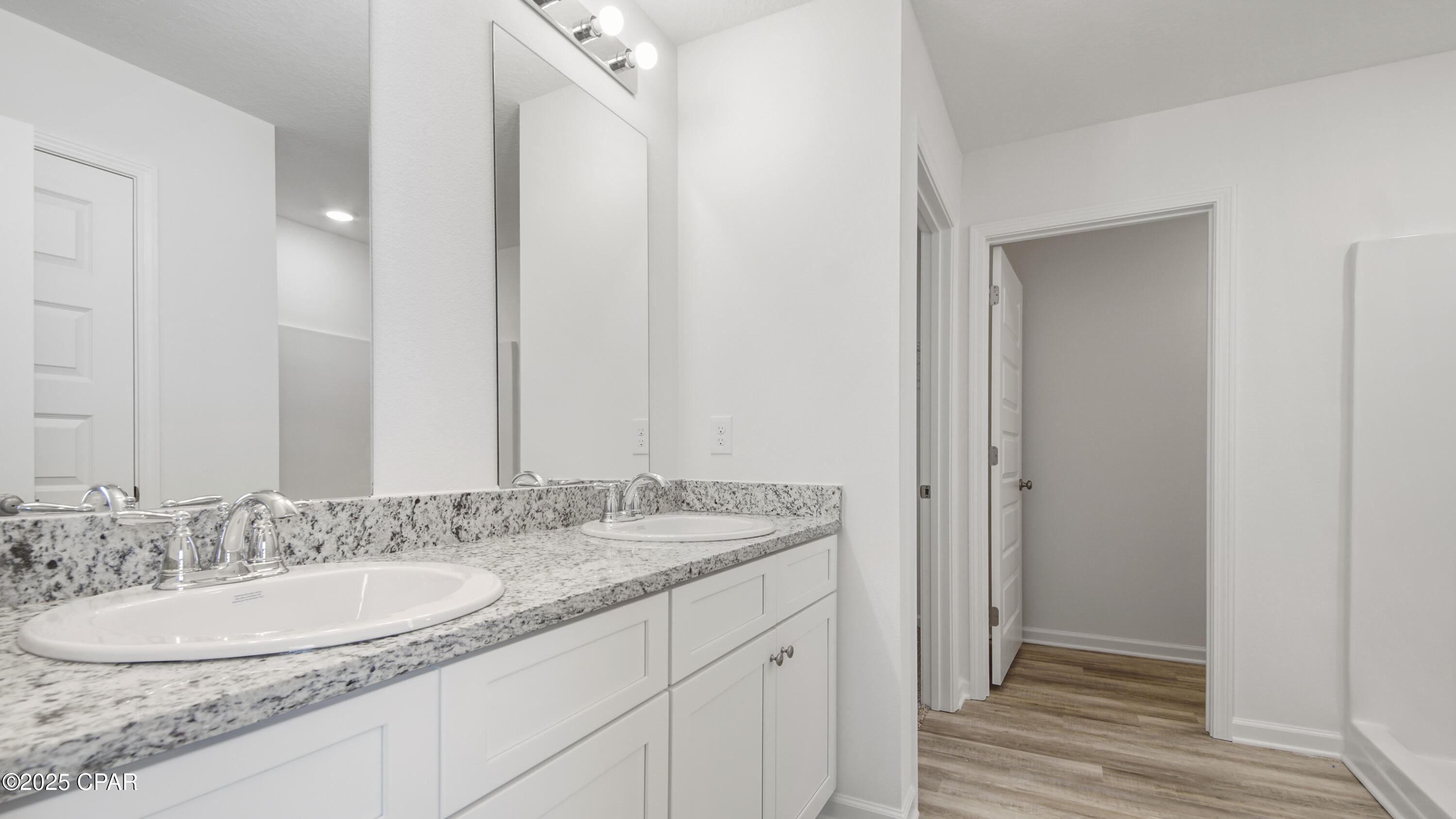 2159 Apollo Drive Chipley, FL 32428 - Photo 17 of 36