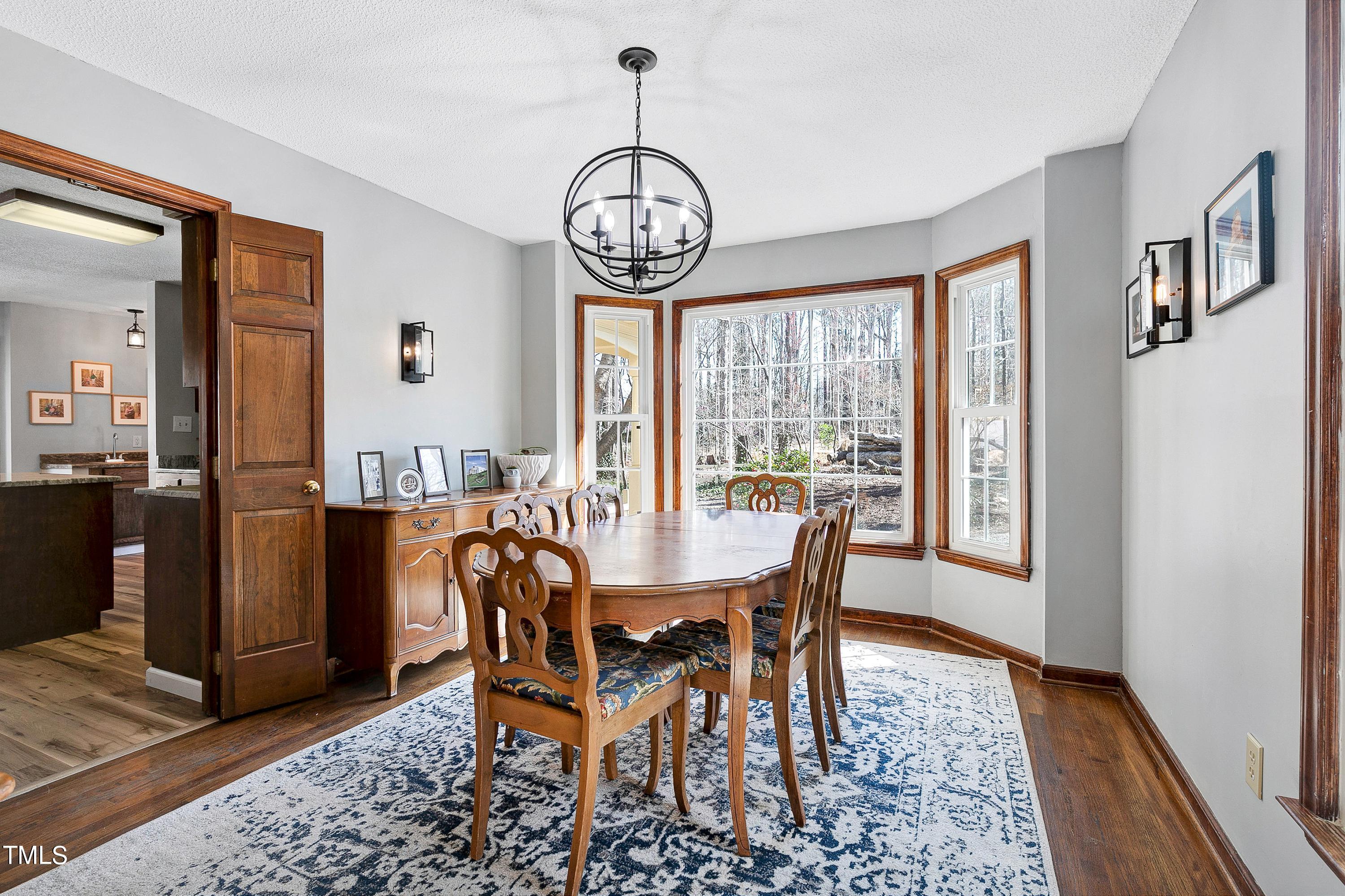 10021 Sycamore Road Raleigh, NC 27613 - Photo 6 of 40 Dining room