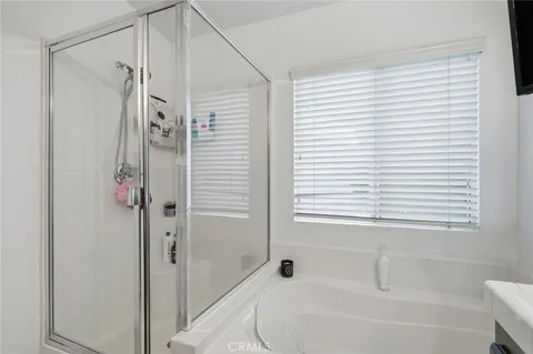 $899,000 | 28649 Silverking Trail, Saugus, CA 91390