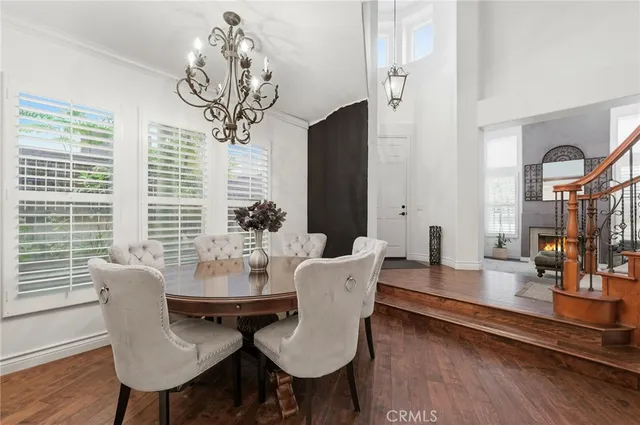 $949,000 | 28649 Silverking Trail, Saugus, CA 91390