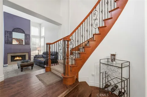 $899,000 | 28649 Silverking Trail, Saugus, CA 91390