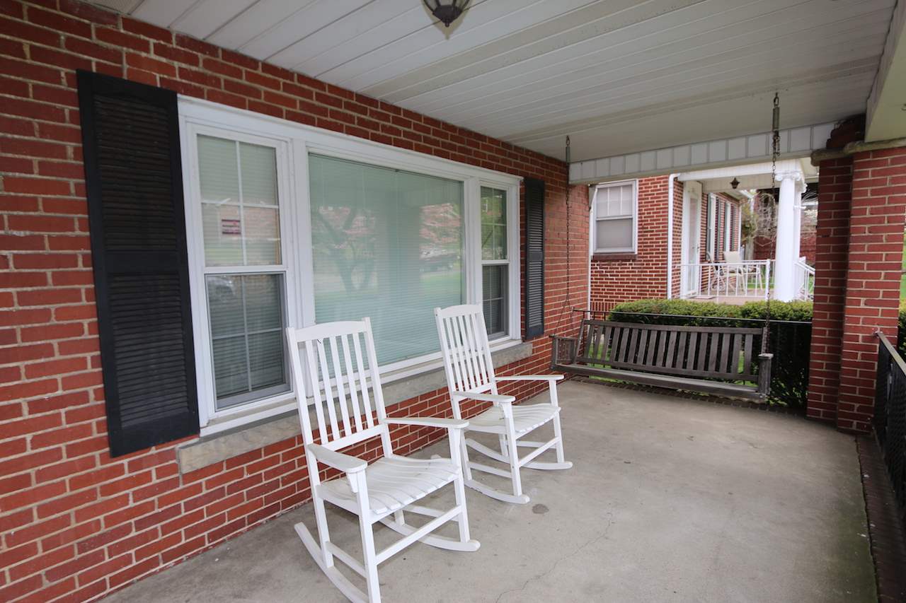 2921 Winters Road Huntington, WV 25702 - Photo 6 of 27 Gallery Image 6