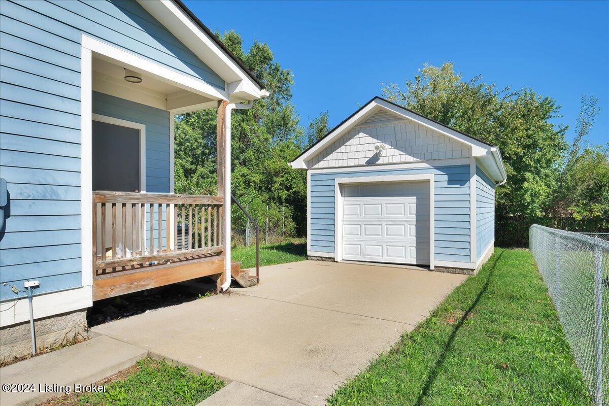 3411 Boxelder Road Louisville, KY 40216 - Photo 31 of 34 33-3411 Boxelder Rd