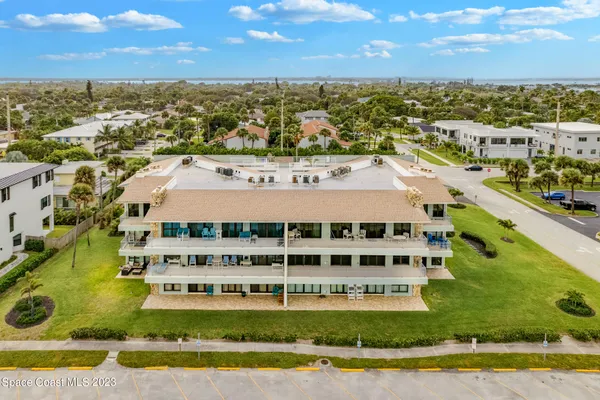 a view of a large building