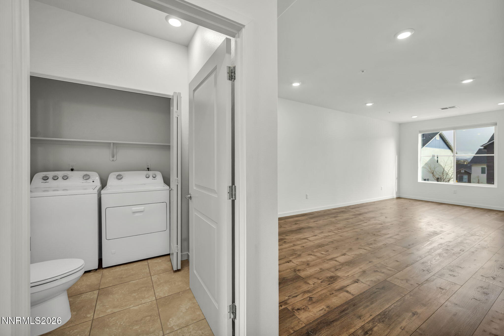 545 Gloria May Lane Reno, NV 89503 - Photo 20 of 35 24-web-or-mls-545-gloria-may-ln