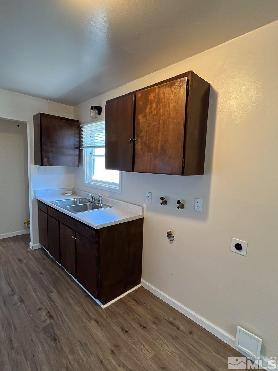 351 West Arroyo Street Reno, NV 89509 - Photo 8 of 16 Photo 8