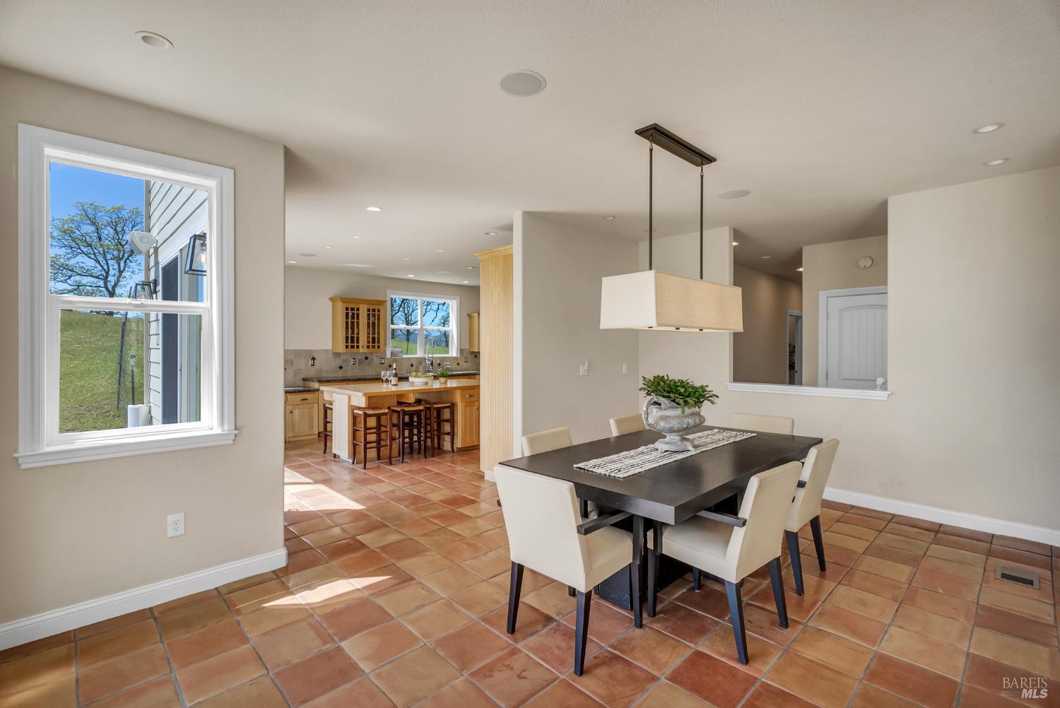 95 Longhorn Ridge Road Napa, CA 94558 - Photo 11 of 58