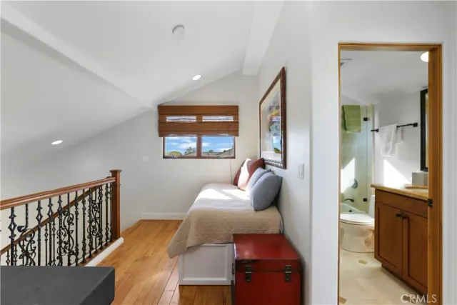 $2,800 | 601 Poinsettia Avenue, Corona del Mar, CA 92625