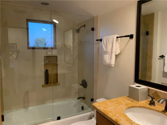 $2,800 | 601 Poinsettia Avenue, Corona del Mar, CA 92625