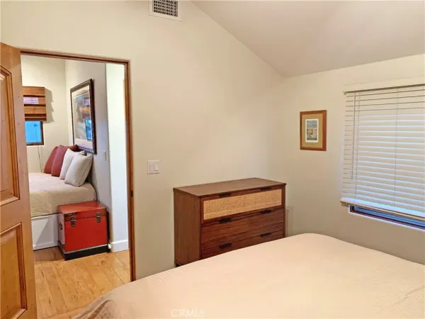$12,000 | 601 Poinsettia Avenue, Corona del Mar, CA 92625