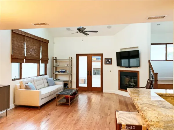 $12,000 | 601 Poinsettia Avenue, Corona del Mar, CA 92625