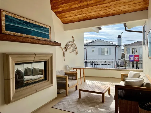 $2,800 | 601 Poinsettia Avenue, Corona del Mar, CA 92625